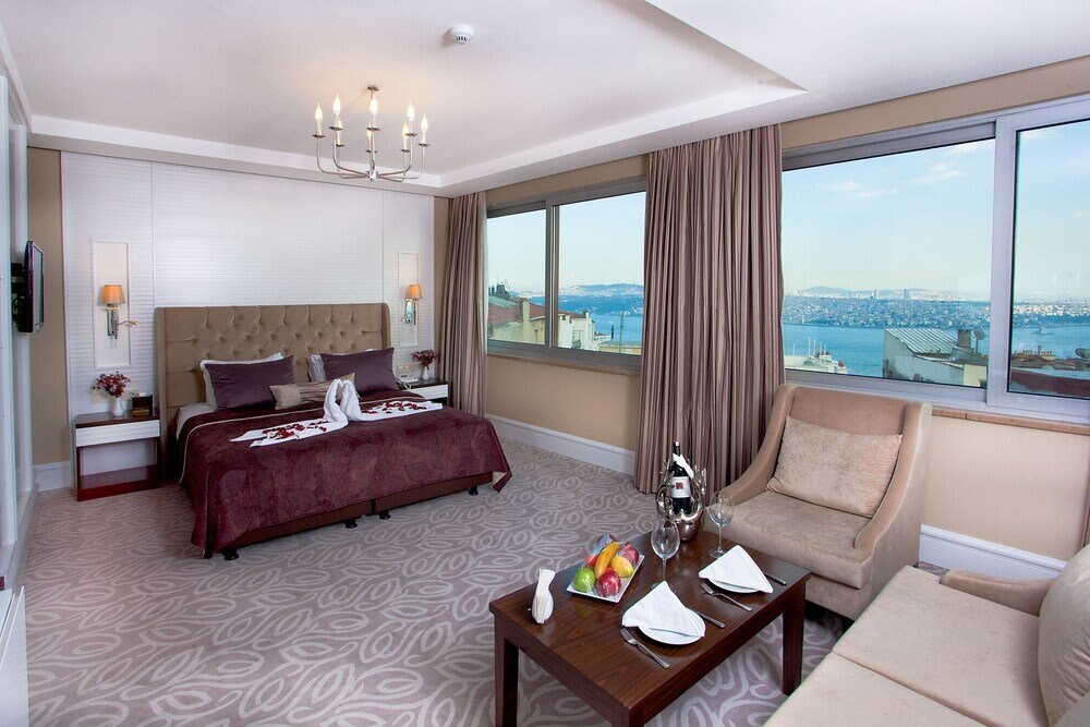 City Center Hotel Taksim Room Type - Junior Suite