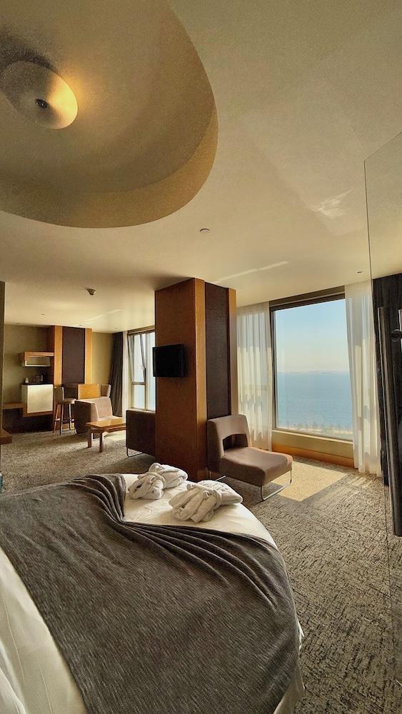 The Green Park Pendik Room Type - Junior Suite The Green Park Pendik Room Type - Junior Suite