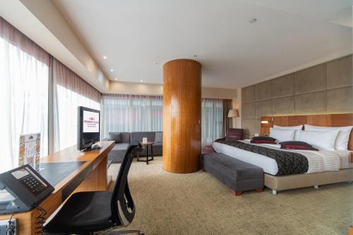 CROWNE PLAZA ISTANBUL HARBIYE HOTEL - Tap to explore photos