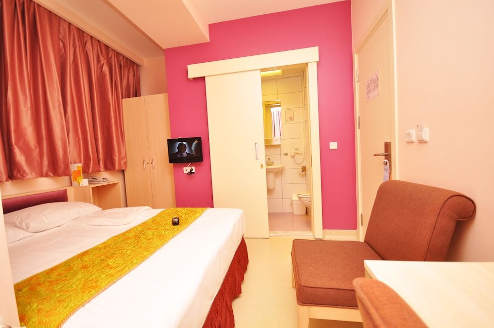 Han Hotel Room Type - Standard Double Room