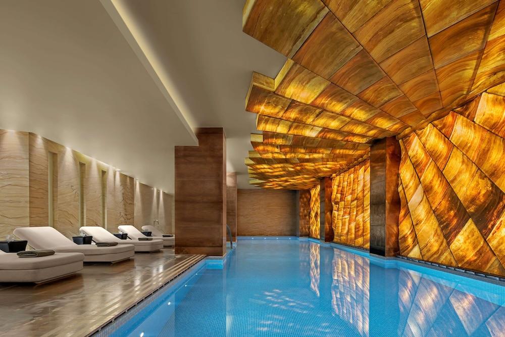 Hyatt Centric Levent Istanbul - Tap to explore photos