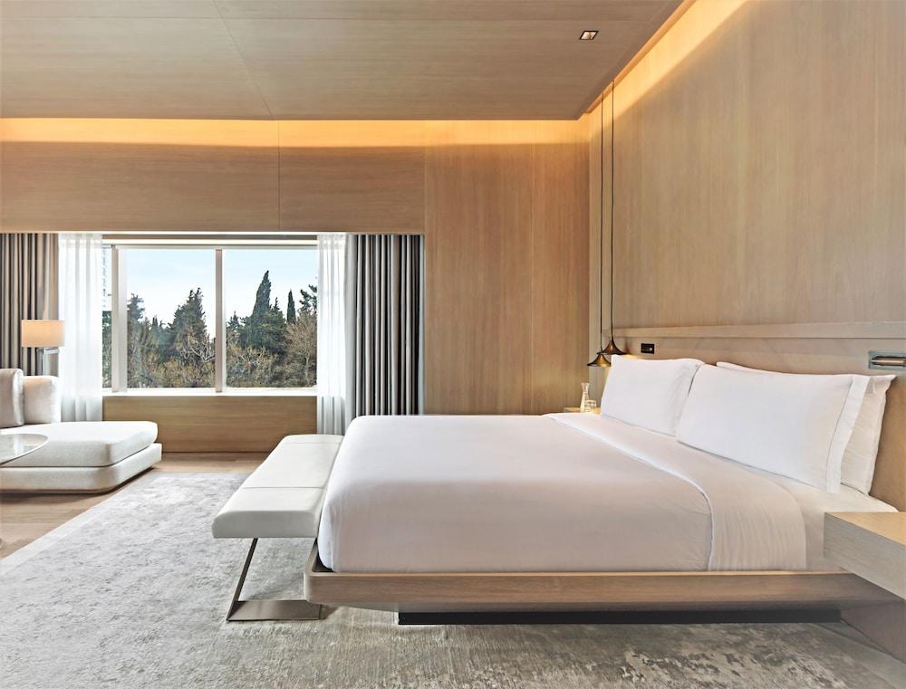 Hyatt Centric Levent Istanbul - Tap to explore photos