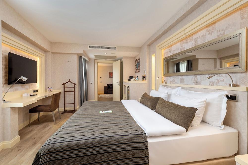 Limak Eurasia Luxury Hotel Room Type - Luxury Suite