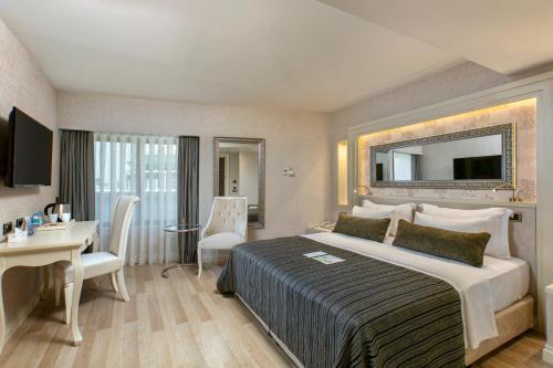 Limak Eurasia Luxury Hotel - Tap to explore photos