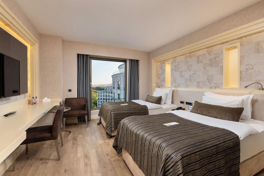 Limak Eurasia Luxury Hotel Room Type - Deluxe Twin Room
