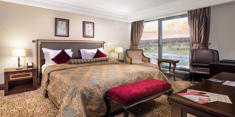 Crowne Plaza Hotel Istanbul - Asia Room Type - Standard Room Crowne Plaza Hotel Istanbul - Asia Room Type - Standard Room