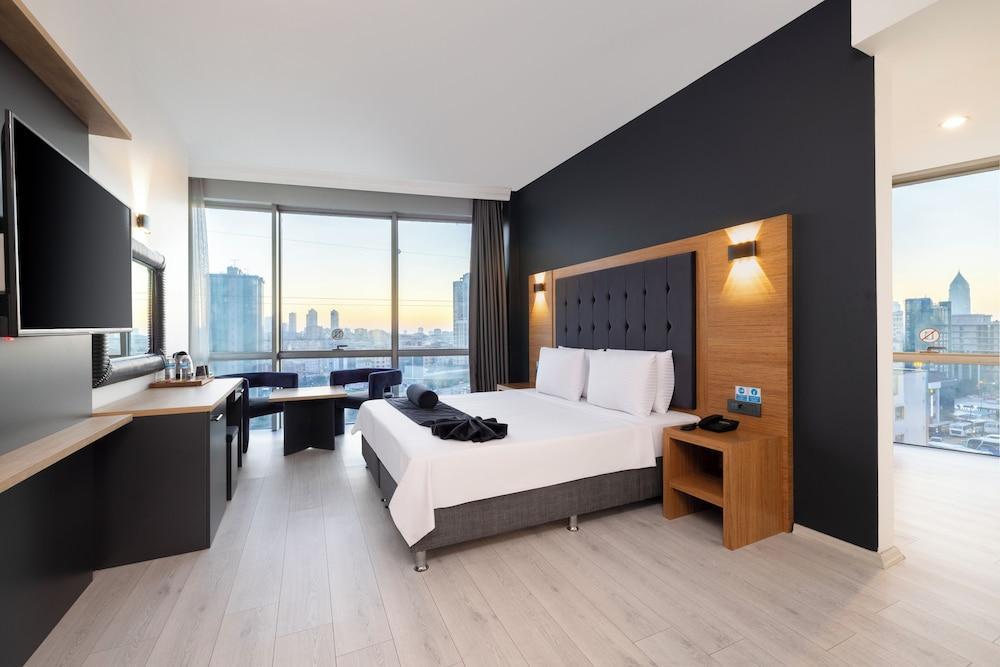 My Plus Royal Ataşehir Room Type - Deluxe Room
