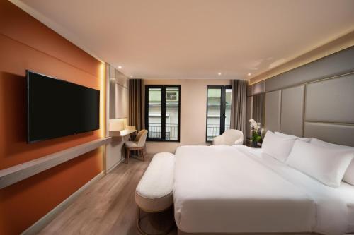 Bentley Hotel Bosphorus Room Type - Deluxe Double or Twin Room