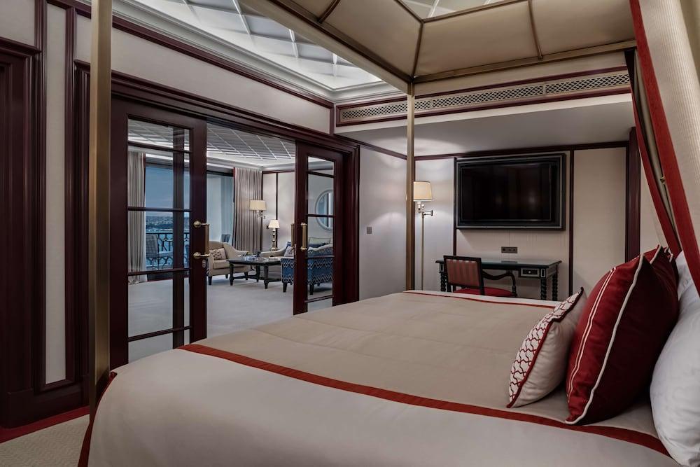 Ciragan Palace Kempinski Room Type - Bosphorus Executive Suite