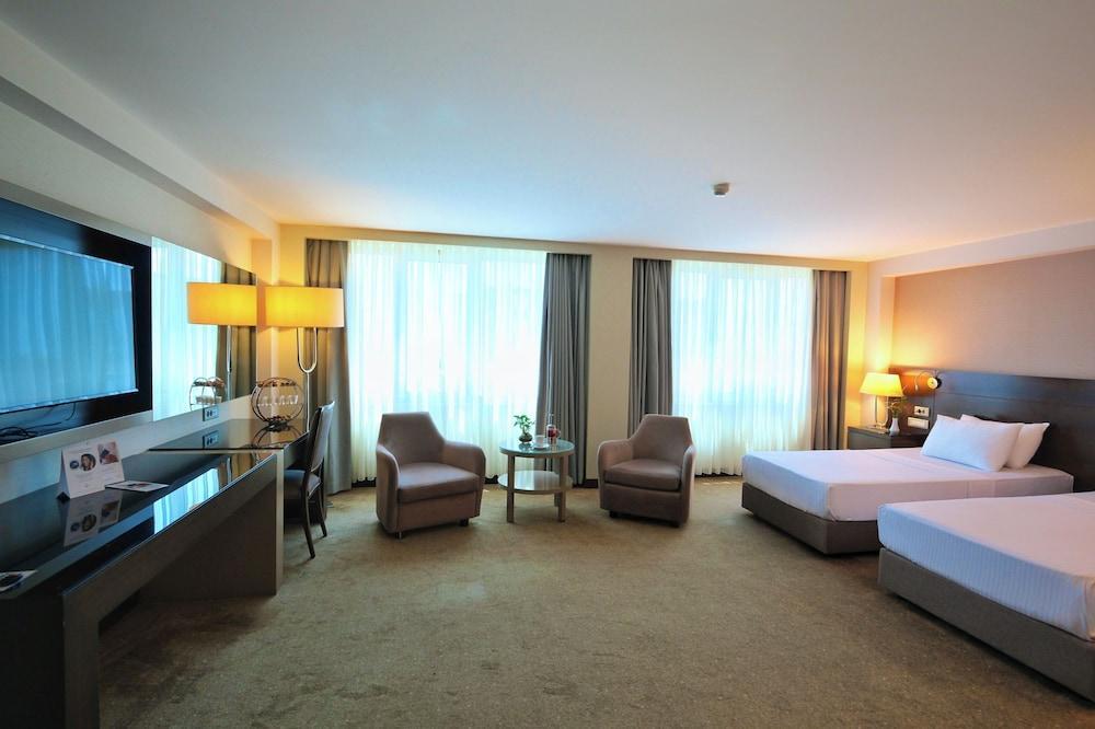 Dedeman Istanbul Room Type - Grand Twin Room (Spa Access Included)