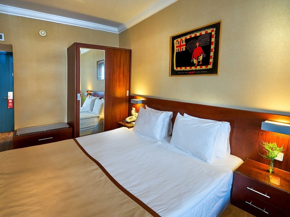 Feronya Hotel Room Type - Double Room