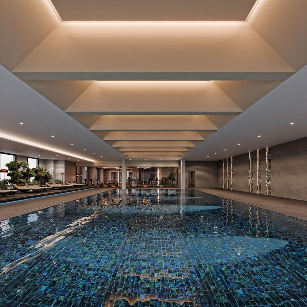Grand Cevahir Hotel & Convention Center - Tap to explore photos