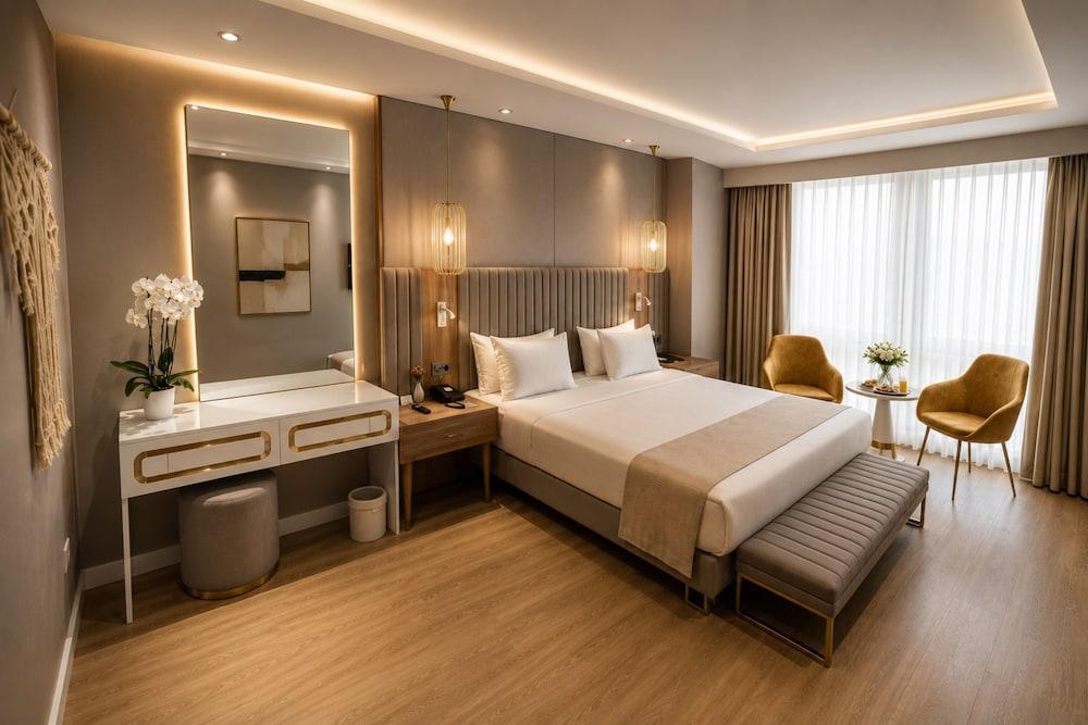 ADM Grand Hotel Room Type - King Room