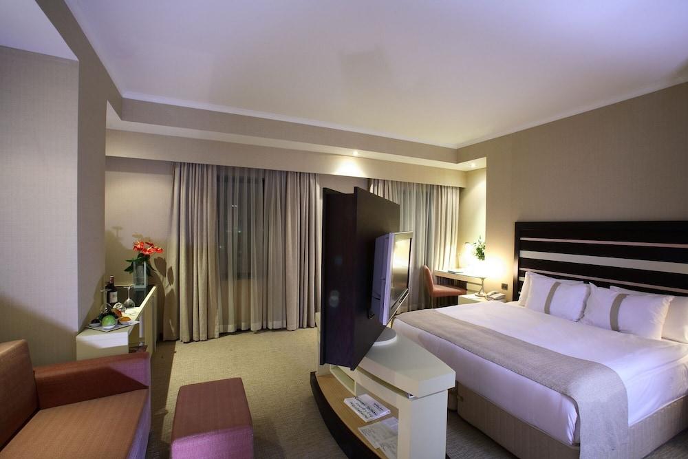 ADM Grand Hotel Room Type - Junior Suite