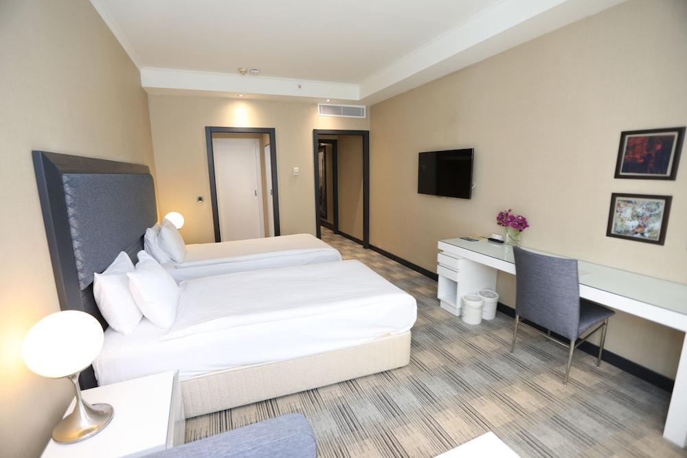 ADM Grand Hotel Room Type - Standard Twin Room
