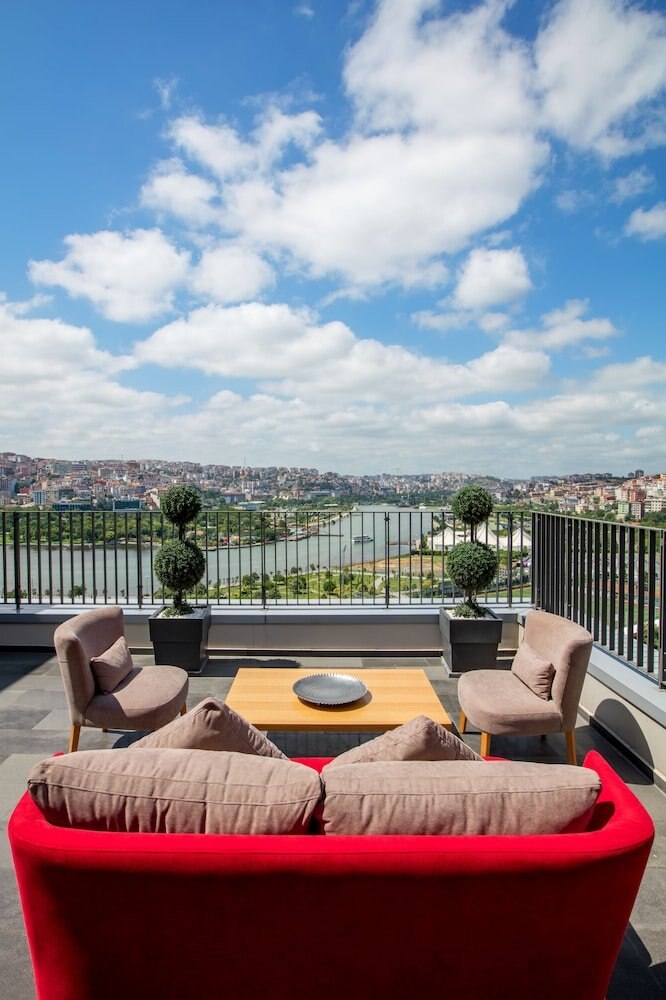 Hilton Garden Inn Istanbul Golden Horn Turkey Istanbul Price Address Reviews