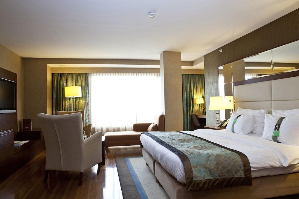 Holiday Inn Sisli - Tap to explore photos