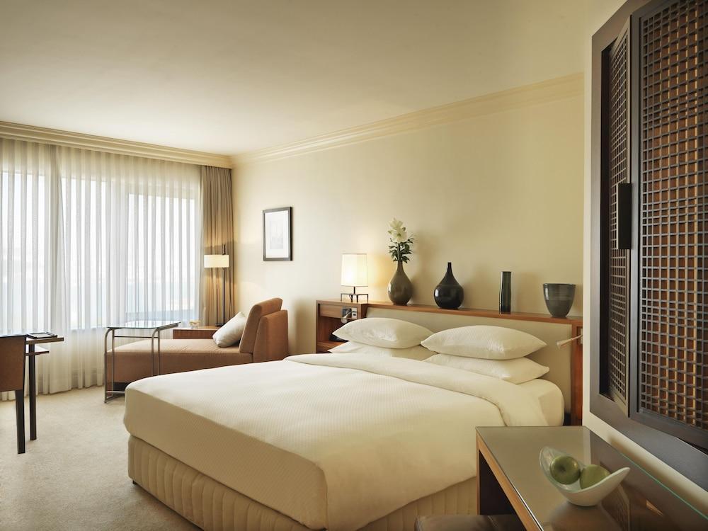 Grand Hyatt Istanbul Room Type - 1 King Bed