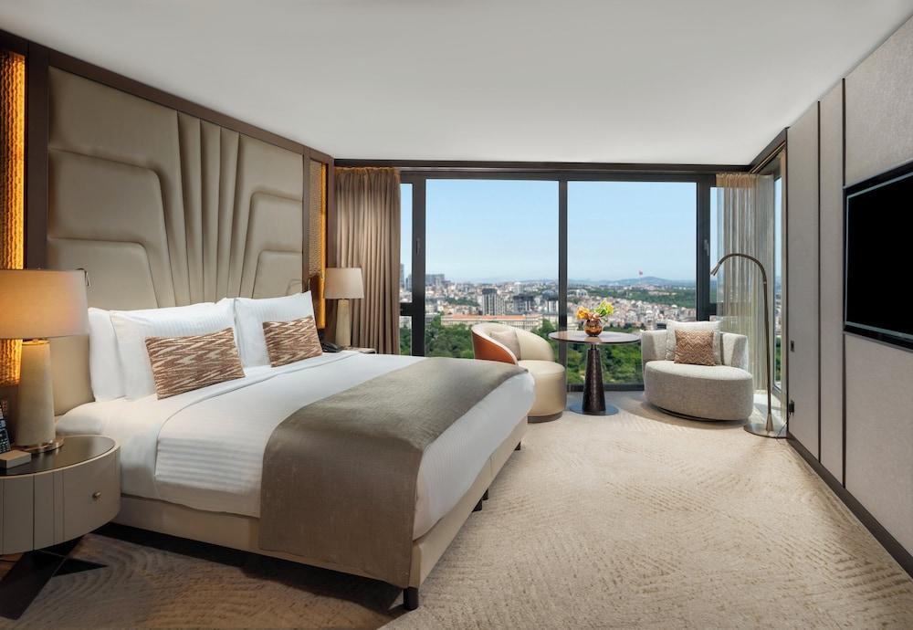 InterContinental ISTANBUL Room Type - Premium Suite Sea View