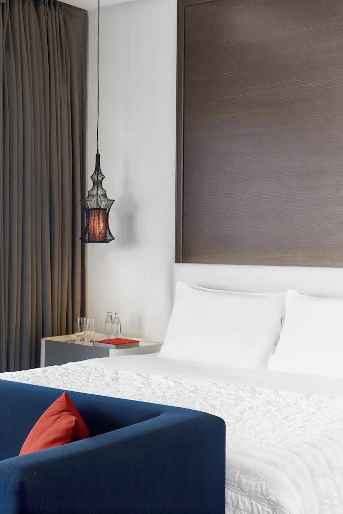 Le Meridien Istanbul Etiler Room Type - Executive Room, 1 King Bed, Balcony Le Meridien Istanbul Etiler Room Type - Executive Room, 1 King Bed, Balcony