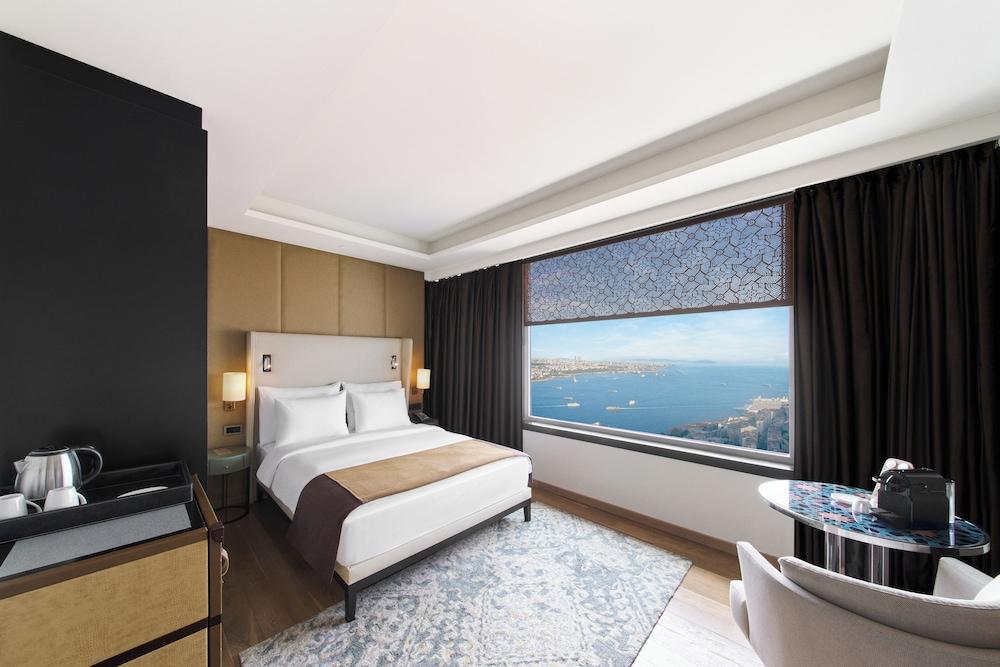 The Marmara Taksim Room Type - Corner Bosphorus View