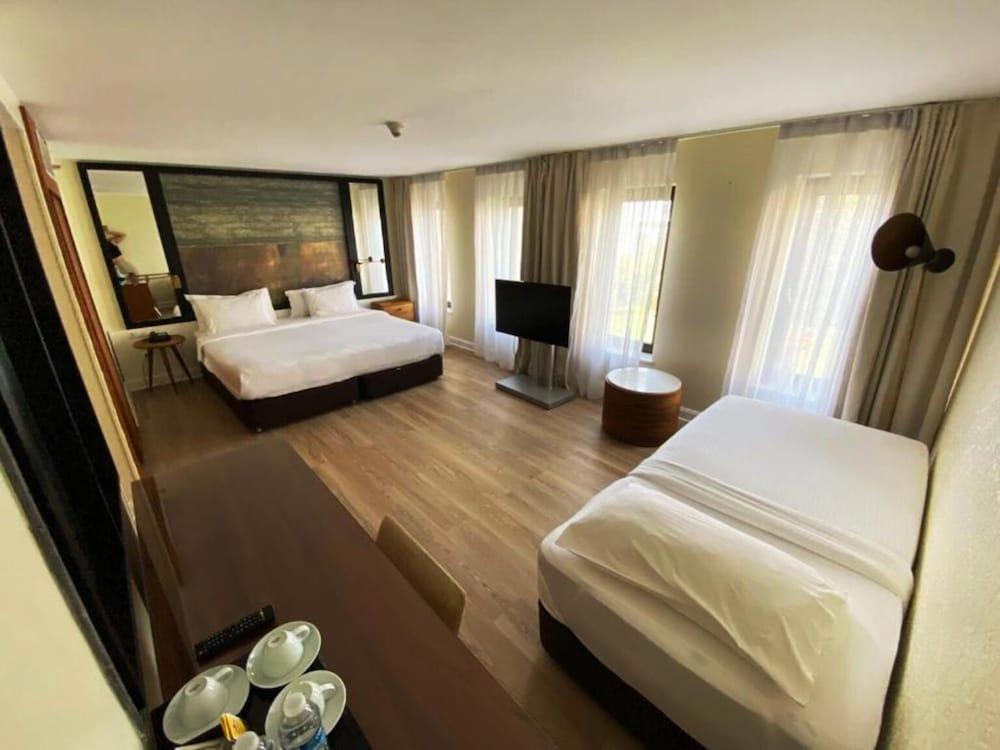 Miapera Hotel & Spa - Special Class Room Type - Deluxe Triple Room