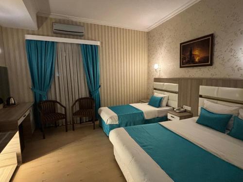 Nil Hotel Room Type - Standard Triple Room