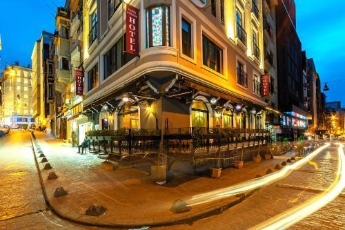 Santa Ottoman Hotel - Tap to explore photos