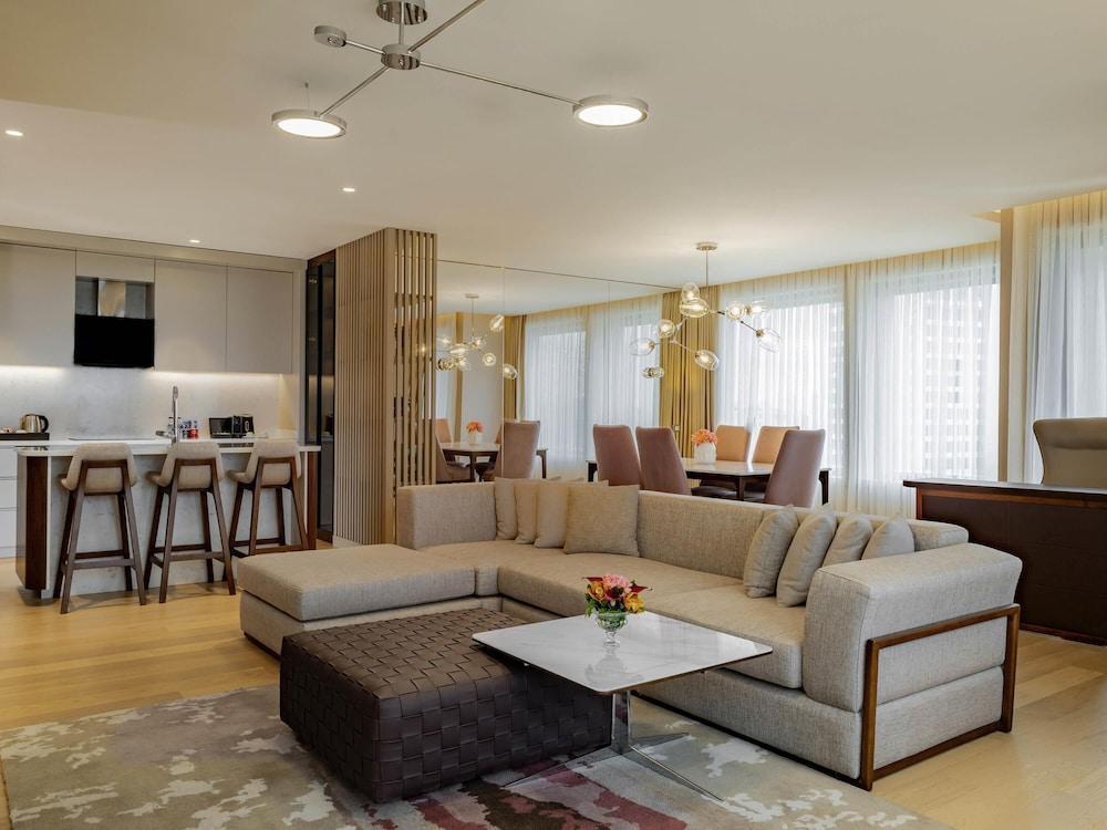 Mercure Istanbul The Plaza Bosphorus Room Type - Royal Suite, Multiple Beds (Bosphorus) Mercure Istanbul The Plaza Bosphorus Room Type - Royal Suite, Multiple Beds (Bosphorus)