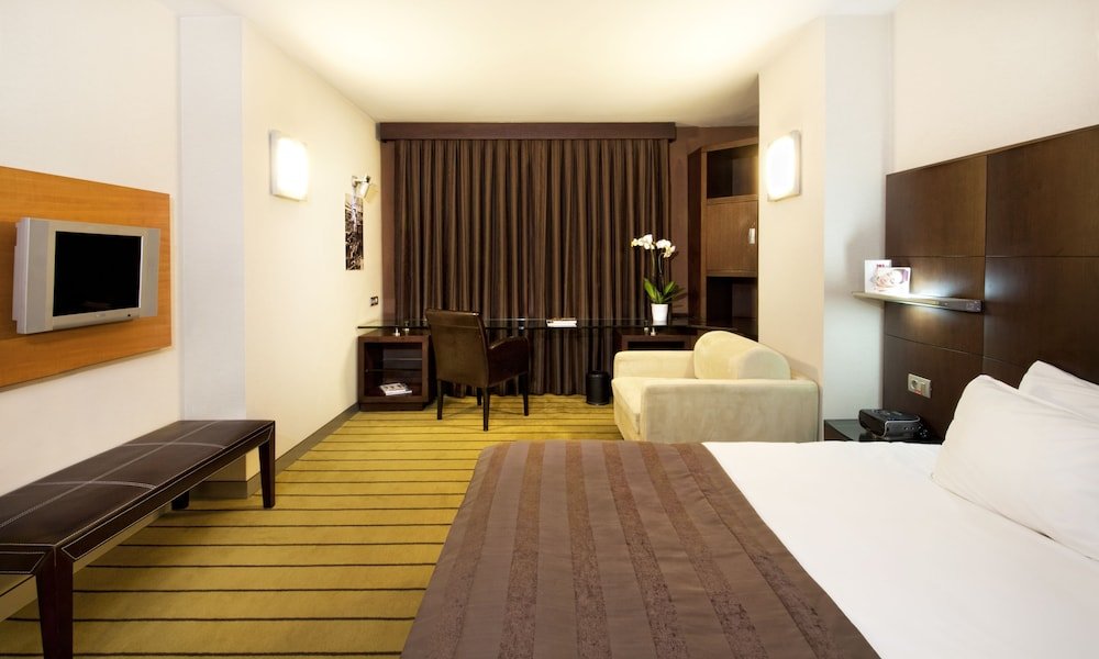 Point Hotel Taksim Istanbul Hotel Price Address Reviews