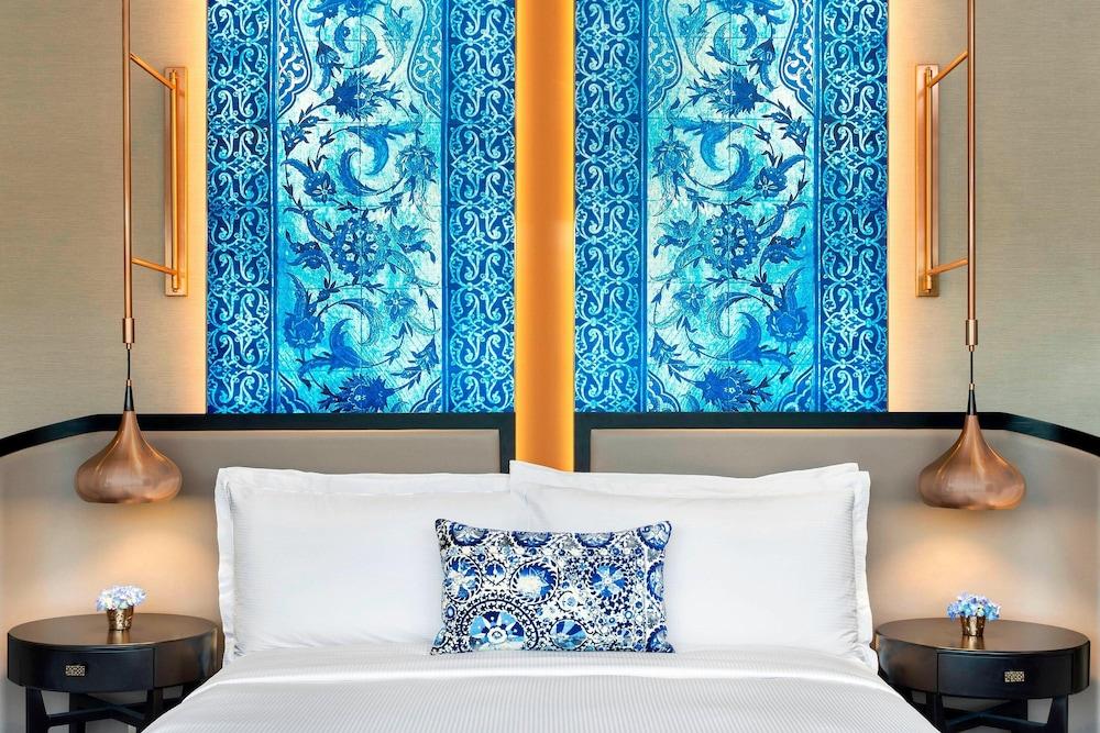 The Ritz-Carlton, Istanbul Room Type - Twin Room, 2 Twin Beds, Smoking, Park View