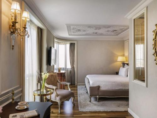 Rixos Pera Istanbul Room Type - Premium Room, Golden Horn View