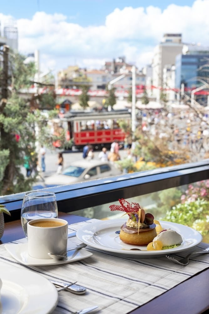 Cvk Taksim Hotel Istanbul Istanbul Price Address Reviews