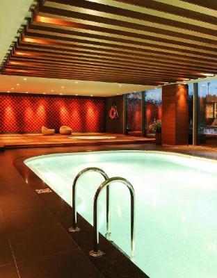 Sheraton Istanbul Atakoy Hotel - Tap to explore photos
