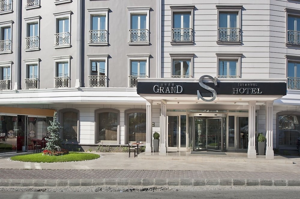 Grand S Hotel Istanbul Price Address Reviews