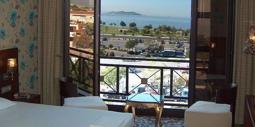 Suadiye Hotel Room Type - Deluxe Double Room, Sea View