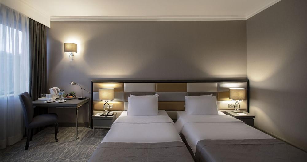 Taksim Square Hotel Room Type - Superior Room Taksim Square Hotel Room Type - Superior Room