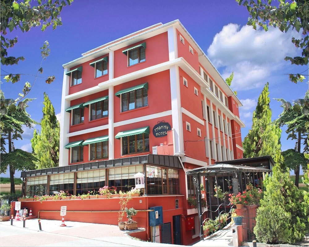 Bakirkoy Tashan Business & Airport Hotel - Tap to explore photos