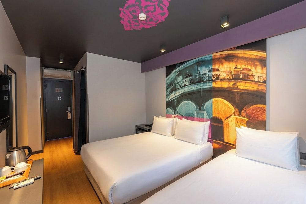Tulip City Hotel & SPA Room Type - Superior Triple Room, 1 Bedroom