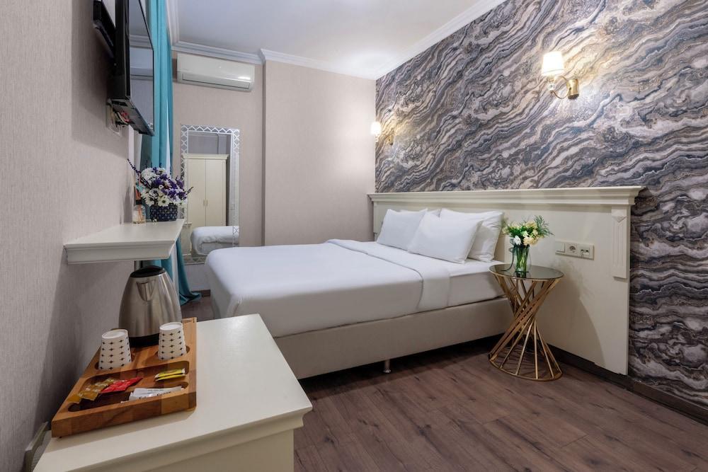Valide Hotel Room Type - Economy Room Double or Twin Bed