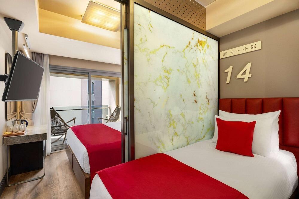 Ramada By Wyndham Istanbul Pera - Tap to explore photos