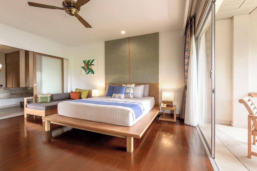 Pakasai Resort Room Type - Deluxe Chalet