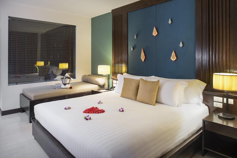 Centara Anda Dhevi Resort & Spa Krabi - Tap to explore photos