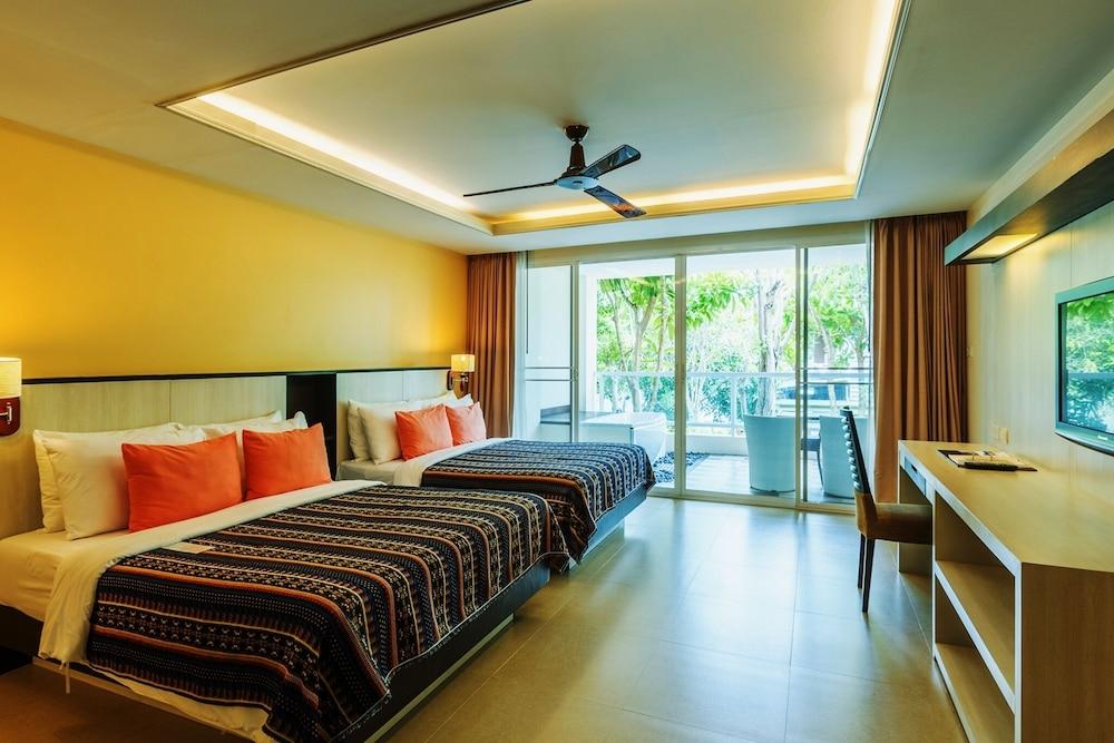 Anyavee Tubkaek Beach Resort - Tap to explore photos