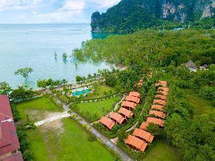 Diamond Beach Resort - Tap to explore photos