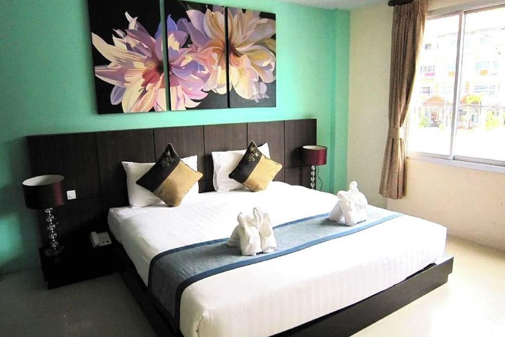The Haleeva Aonang Room Type - Superior City View Room The Haleeva Aonang Room Type - Superior City View Room
