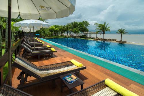 Islanda Hideaway Resort - Tap to explore photos