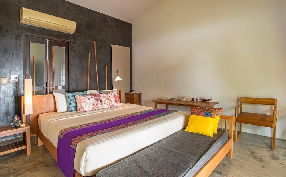 Islanda Hideaway Resort Room Type - Ocean View Bungalow Islanda Hideaway Resort Room Type - Ocean View Bungalow