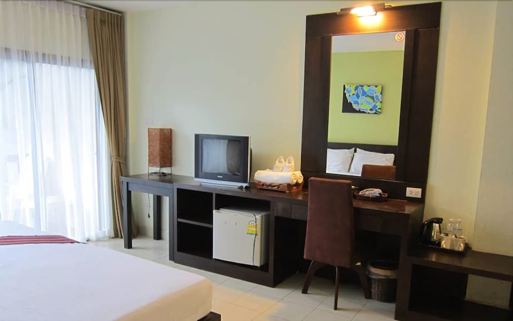 Krabi Cozy Place Hotel - Tap to explore photos