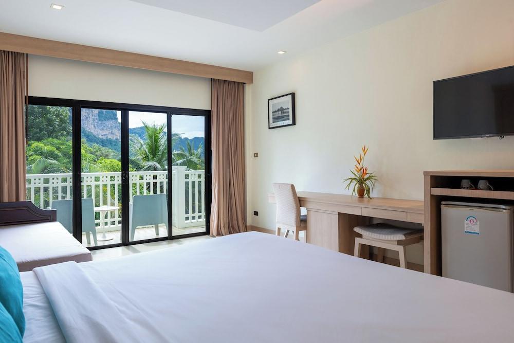 Krabi Tipa Resort Room Type - Grand Deluxe Room